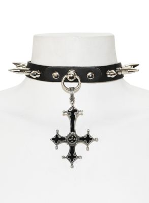 Unholy spiknit choker