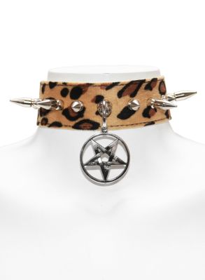 Vixen leo pentagram choker