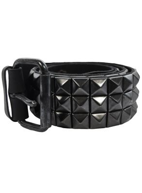 Svarta Små pyramidnitar- 3