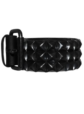 svarta pyramidnitar - 3